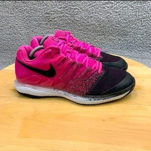 Nike Air Zoom Vapor X HC Womens Size 8 Tennis Shoes Pink Laser Fuschia Federer